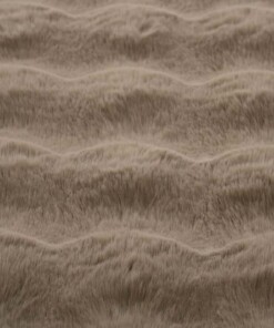 Flauschiger Teppich - Cloud Beige - close up